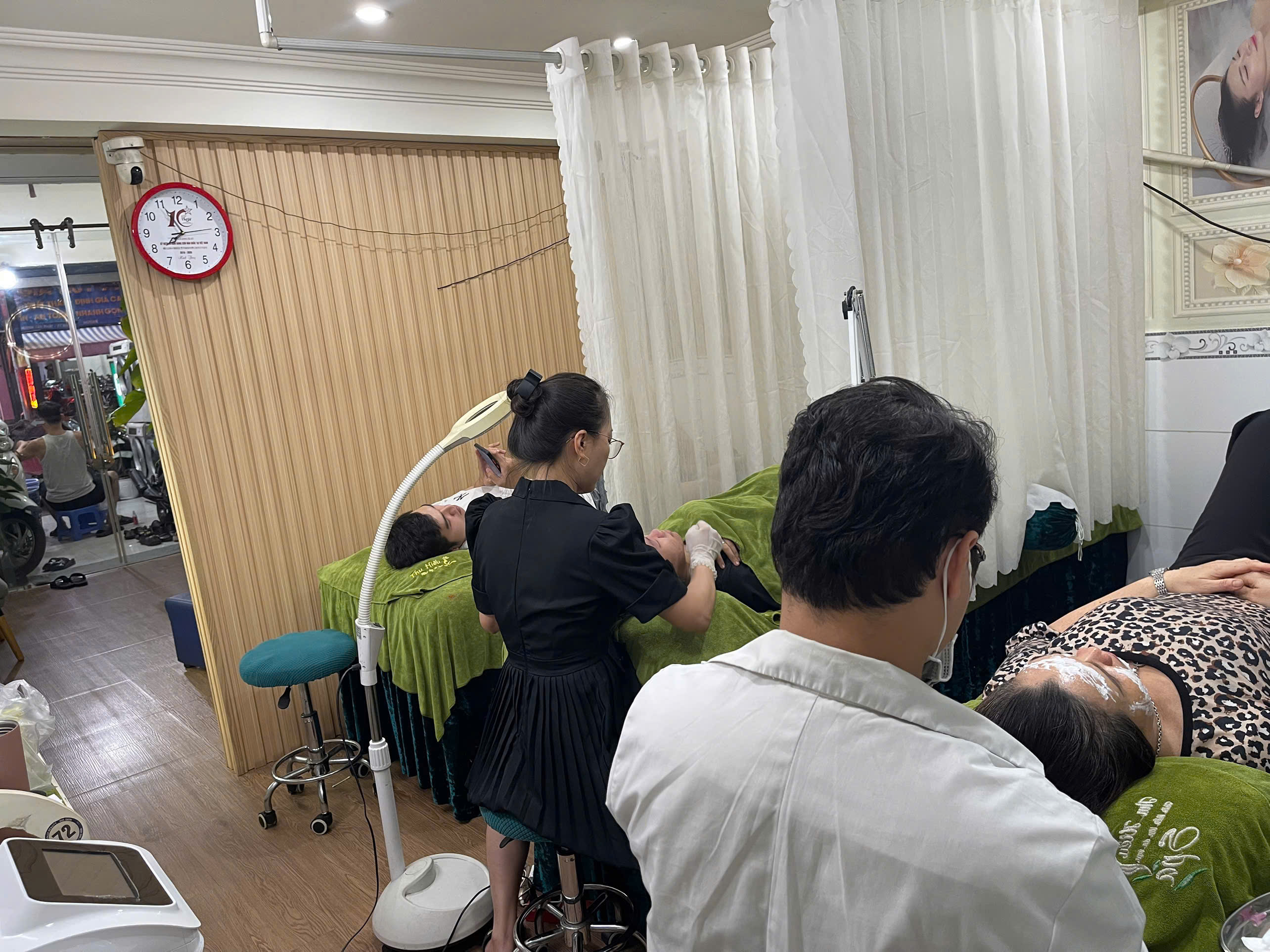 Gội Đầu Dưỡng Sinh Quận 7 – Thư Giãn Toàn Diện Tại Thu Hiếu Spa
